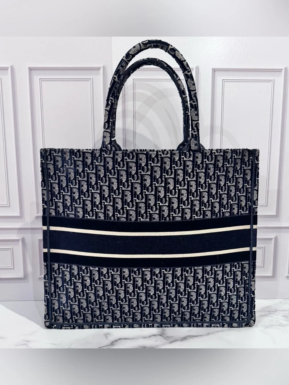 NWT Christian Dior Large Ecru & Blue Dior Oblique Book Tote Bag with Receipt